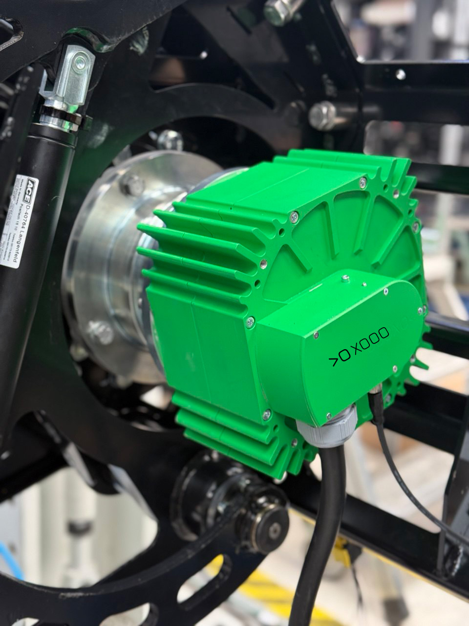 XOOO AXM Motor installed on test bench